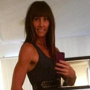 Meet your Posher, Monique